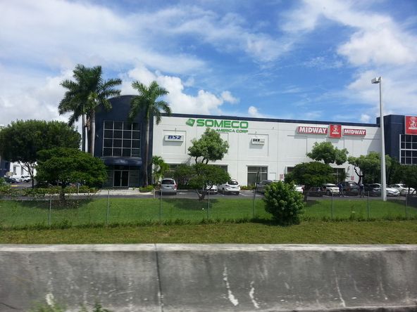 Palmetto Expressway Frontage Office/Industrial For Sale: 7630 NW 25th St Ste 1, Miami, FL 33122